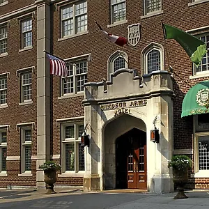 Windsor Arms Hotel Toronto