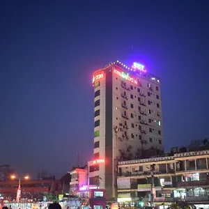 Givenci Hotel Dhaka