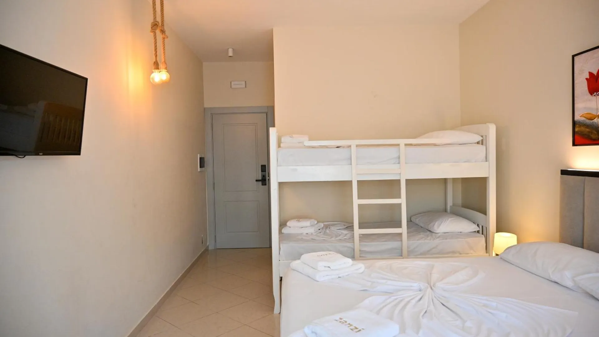 Hotel Zanzi Durres