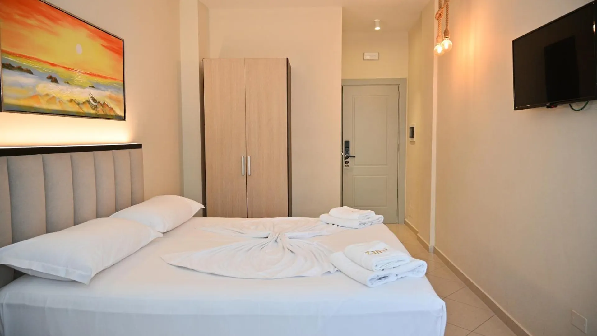 Hotel Zanzi Durres 4*,  Albania